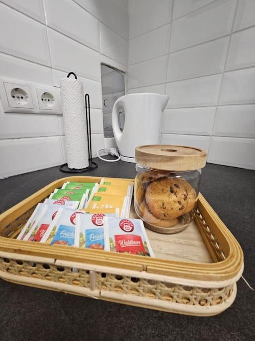 Affordable Suite In Vienna'S Hotpoint エクステリア 写真
