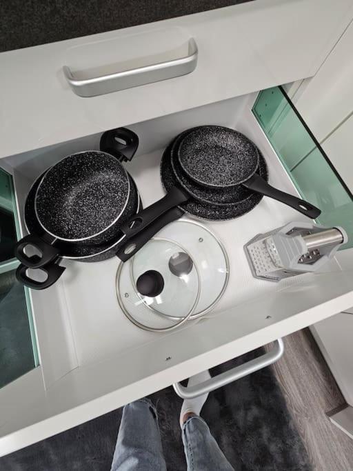 Affordable Suite In Vienna'S Hotpoint エクステリア 写真