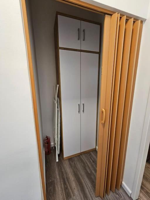 Affordable Suite In Vienna'S Hotpoint エクステリア 写真